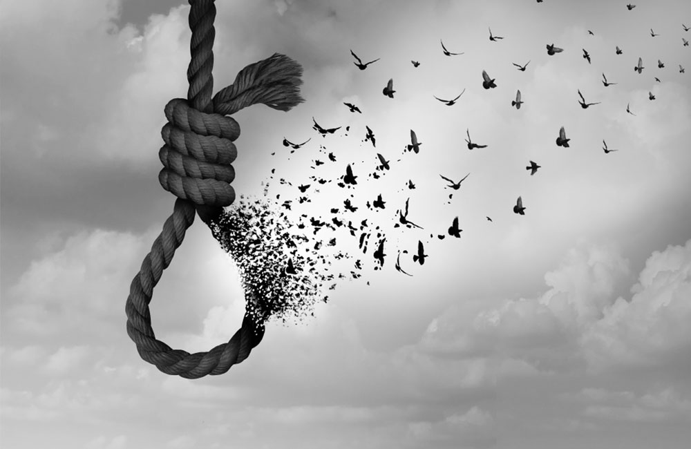 Odisha News: गंजम में इंजीनियरिंग छात्रा की आत्महत्या से हड़कंप, ओडिशा के परिवहन मंत्री के भतीजे पर केस दर्ज